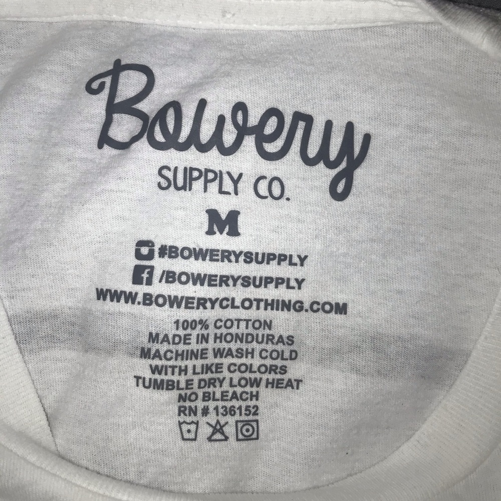 Bowery White California Long Sleeve - Picture 4 of 5